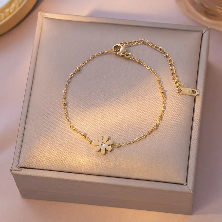 Collier marguerite sertie sur chaîne à billes — vue 2