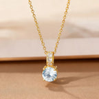 Collier à lèvres serties à griffes, chaîne fine — vue 4
