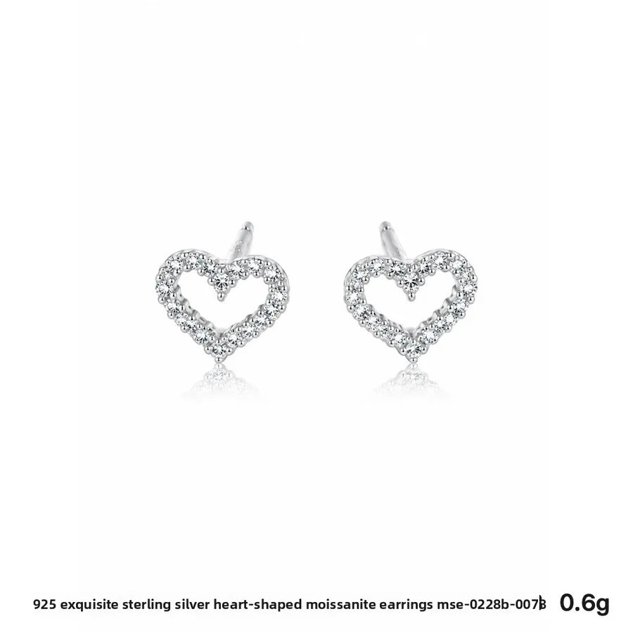 Puces d'oreilles moissanite taille cœur — vue 7