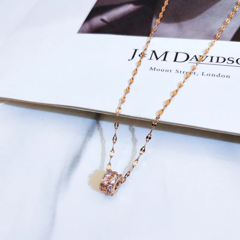 Collier à pendentif aux lignes ondulées — vue 3