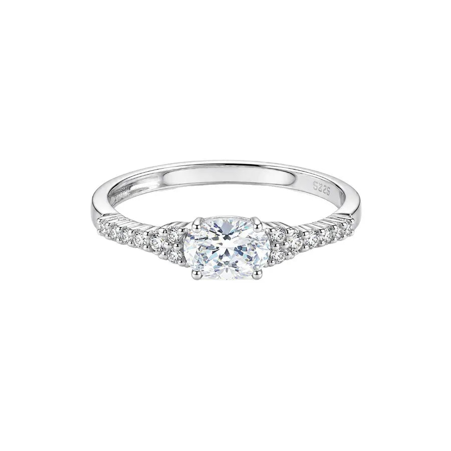 Bague à zircon blanc taille carrée — vue 5
