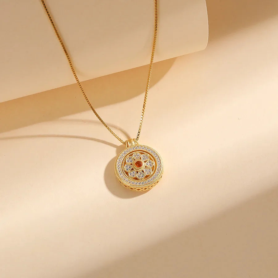 Collier à pendentif ethnique serti de zircons, argent 925