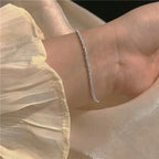 Bracelet géométrique minimaliste, acier doré — vue 5