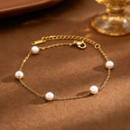 Bracelet cœur au motif tressé, chaîne dorée — vue 6
