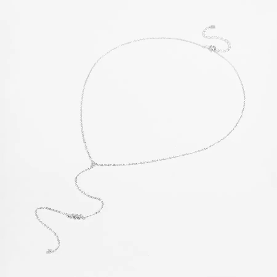Collier à pendentif géométrique argenté — vue 7