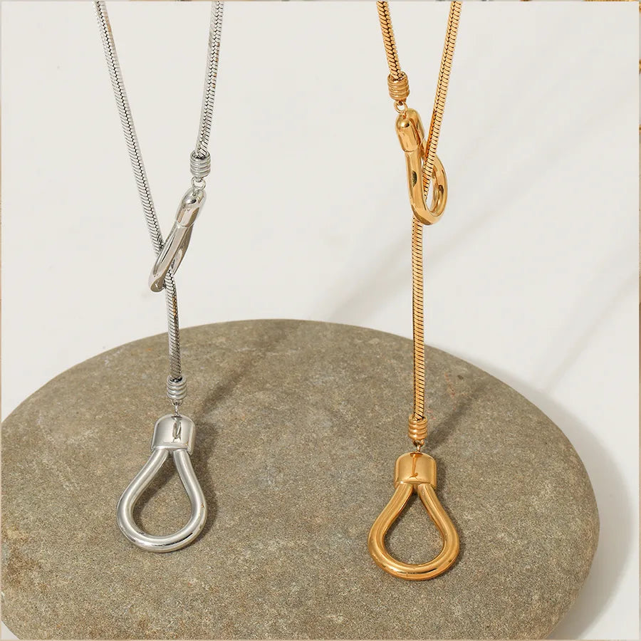 Collier à maillons assemblés à la main — vue 4
