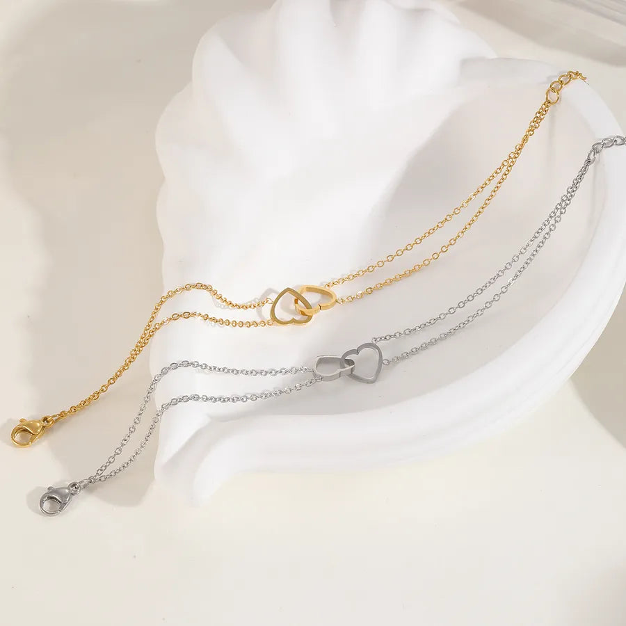 Collier cœur épuré sur chaîne fine — vue 2