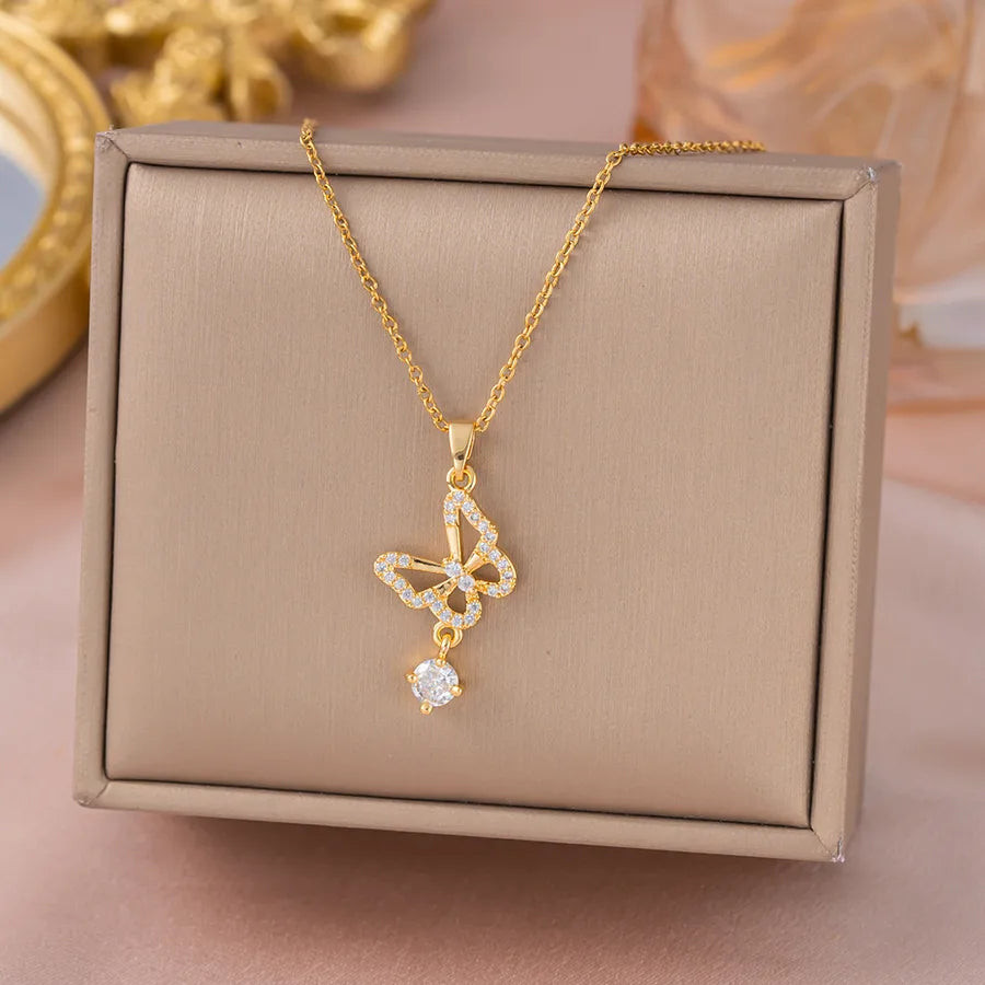 Collier papillon et pampille mobile, chaîne dorée — vue 4
