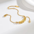Bracelet anneau décentré sur chaîne fine — vue 3