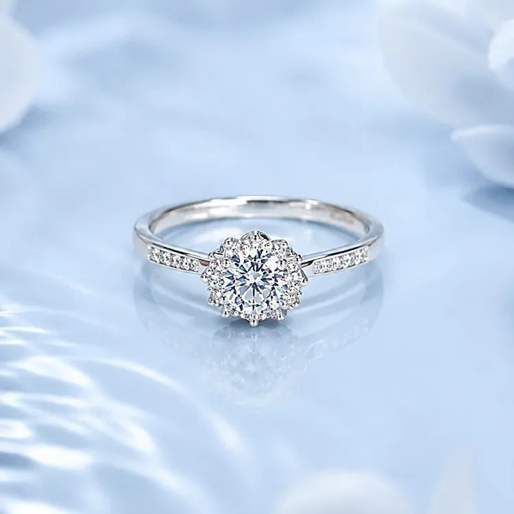 Bague moissanite en monture fleur, dorée — vue 4