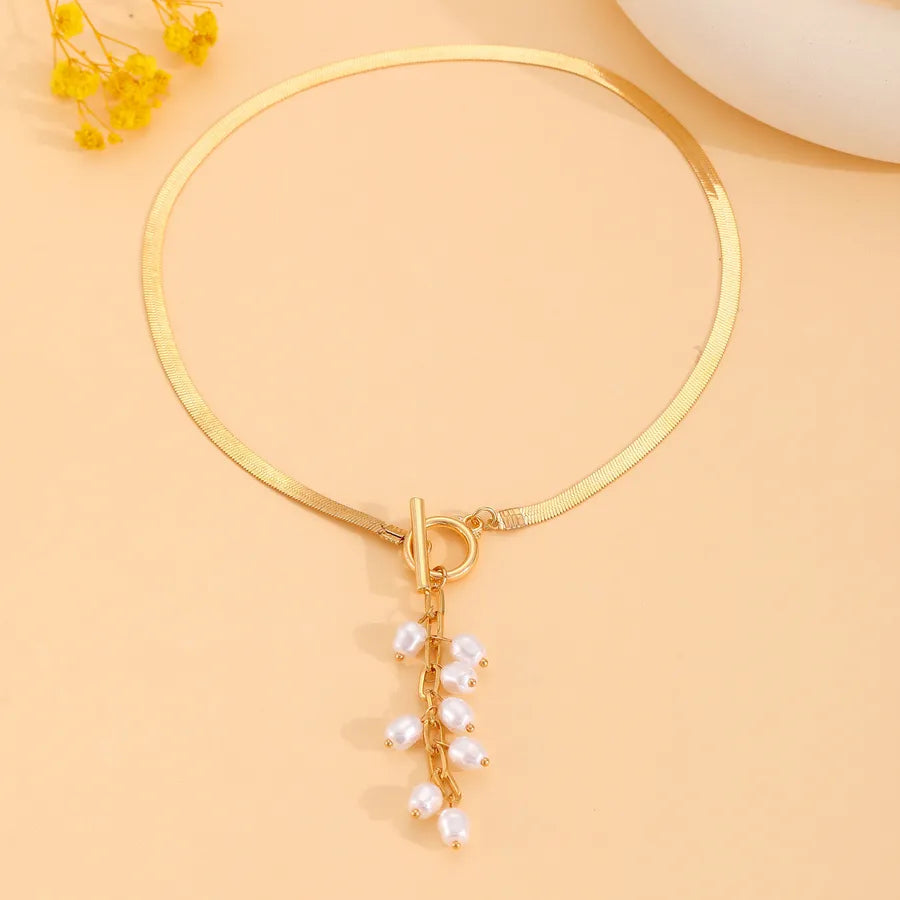 Collier à longue pampille d'inspiration baroque — vue 4