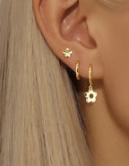 Boucles d'oreilles fleur sertie, argent 925 — vue 2