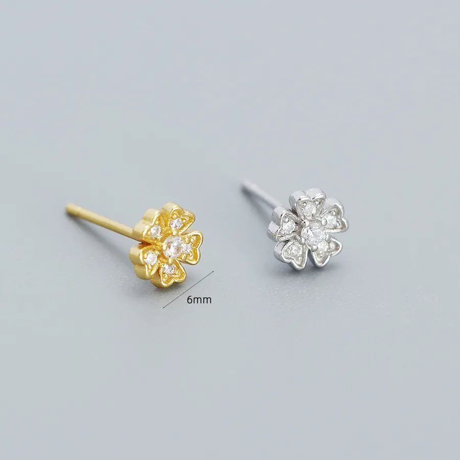 Puces d'oreilles fleur ciselée, argent 925 — vue 3