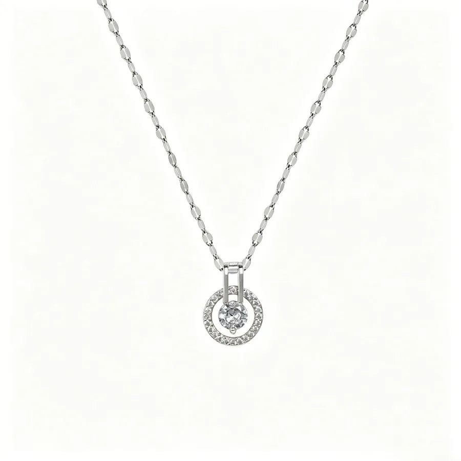 Collier médaillon d'inspiration rétro, chaîne dorée — vue 2