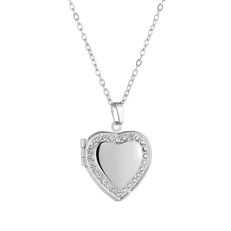 Collier médaillon cœur à ouvrir, chaîne dorée — vue 7