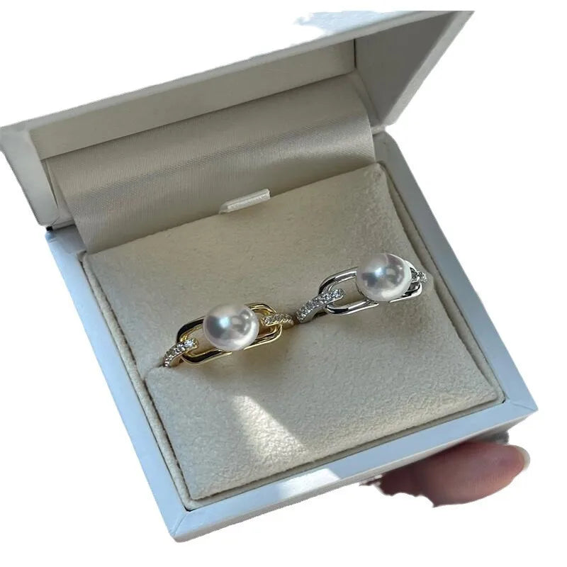 Bague à perle d'eau douce sur anneau fin — vue 4