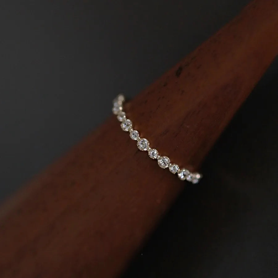 Bague solitaire ronde, finition dorée — vue 5
