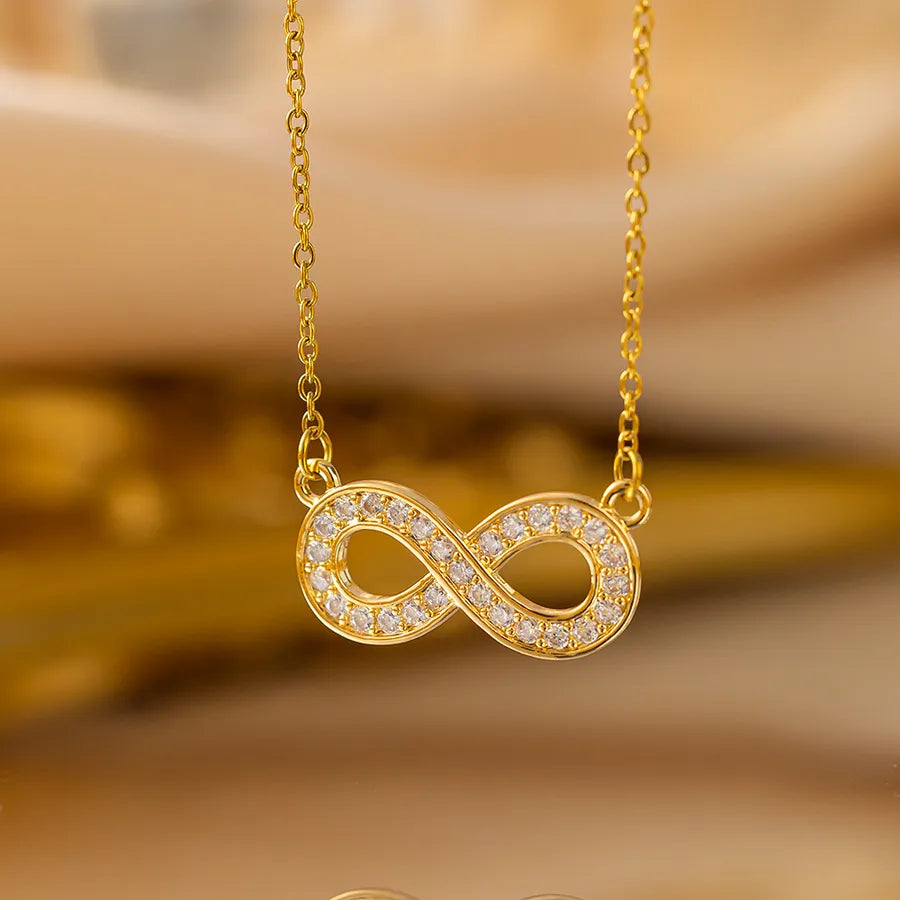 Collier symbole de l'infini sur chaîne fine — vue 4