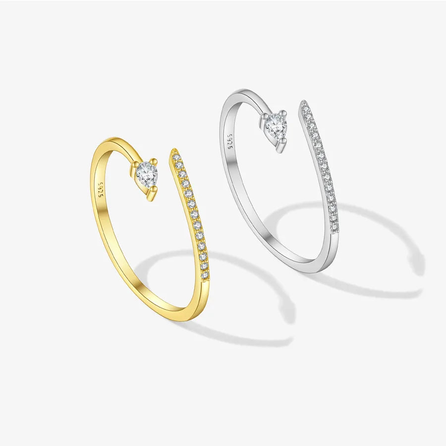 Bague ouverte bicolore sertie de zircons
