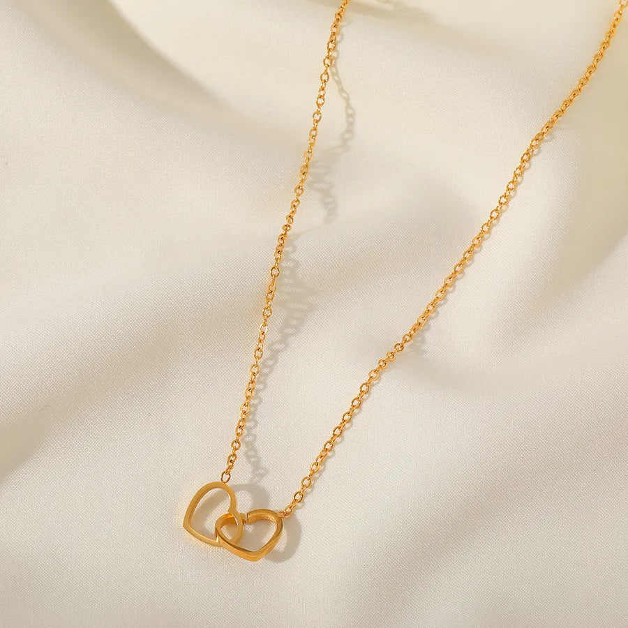 Collier cœur épuré sur chaîne fine
