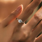 Bague solitaire moissanite taille ronde