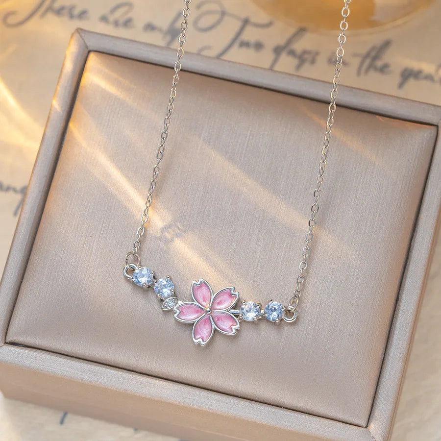 Collier à fleurs serties de zircons, chaîne fine — vue 2