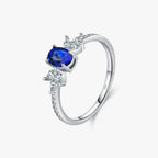 Bague à zircon taille ovale, finition rhodiée