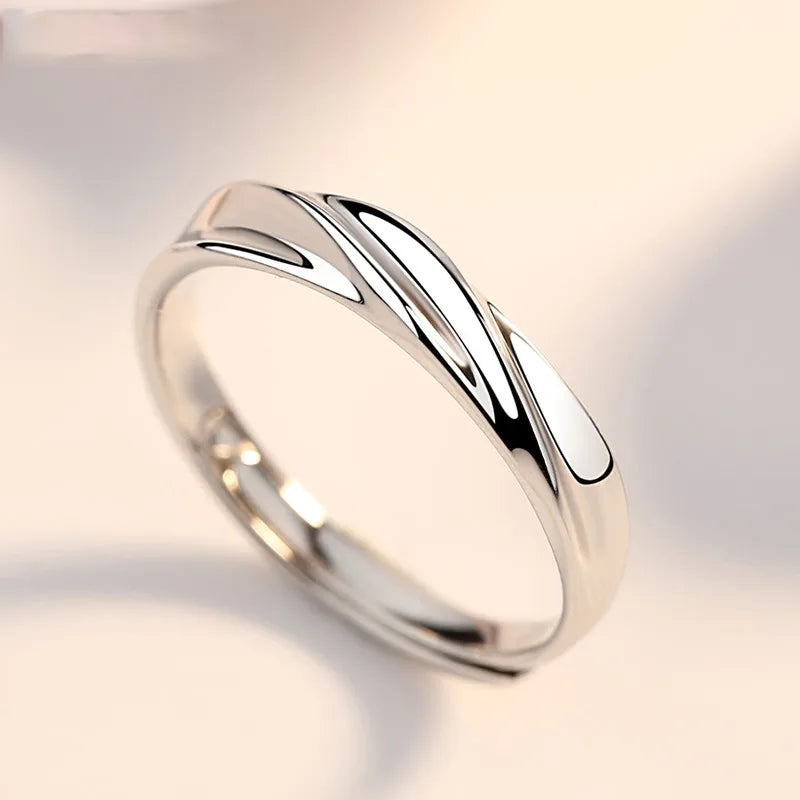 Bague ouverte à motif fleur sertie de zircons — vue 6