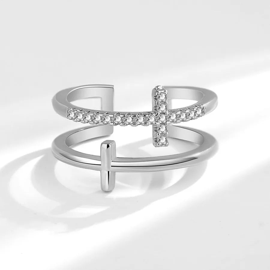 Bague ouverte à croix sertie de zircons — vue 6