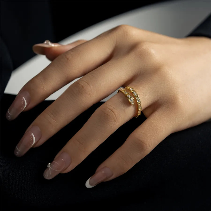 Bague ouverte sertie de zircons, dorée — vue 3