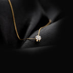 Collier à pendentif géométrique, acier titane — vue 3