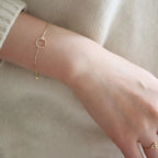 Bracelet fleur ciselée sur chaîne en argent massif 925