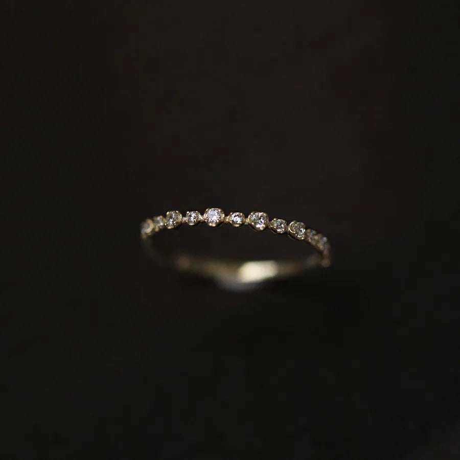 Bague solitaire ronde, finition dorée — vue 3