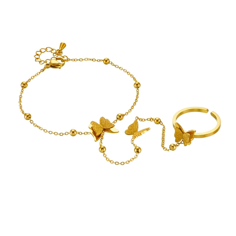 Bracelet papillon sur chaîne fine dorée — vue 4
