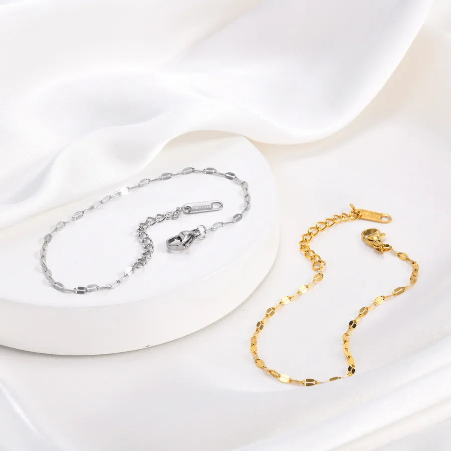 Bracelet jonc lisse en acier inoxydable doré — vue 3