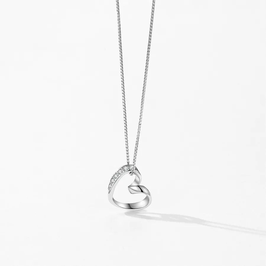 Collier cœur serti de zircons en argent massif 925