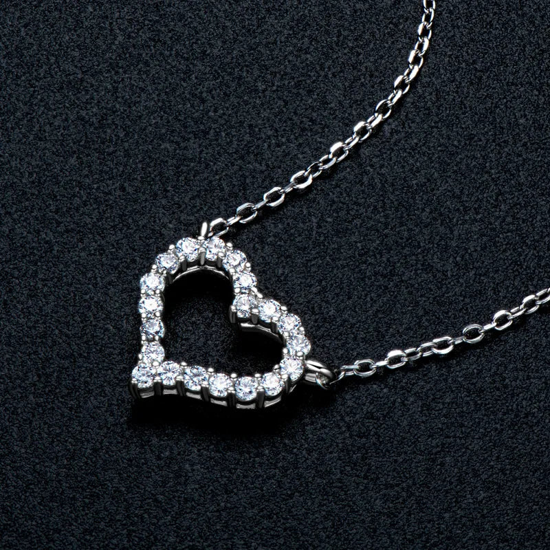 Collier cœur serti d'une moissanite, unisexe — vue 3