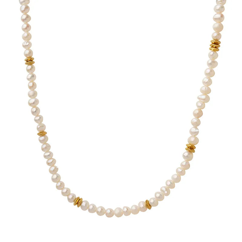 Collier de perles d'eau douce irrégulières — vue 2