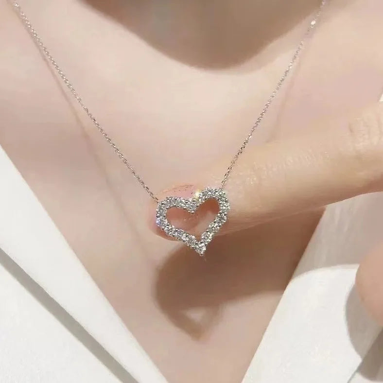 Collier cœur serti d'une moissanite, unisexe — vue 4