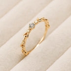 Bague anneau lisse serti d'un zircon, argent massif 925