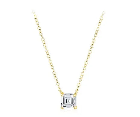 Collier à pendentif carré serti d'un zircon — vue 6