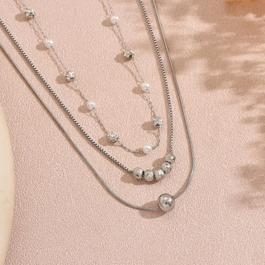 Collier de perles rondes à fermoir argenté — vue 8