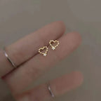 Puces d'oreilles tout petit cœur en argent massif 925