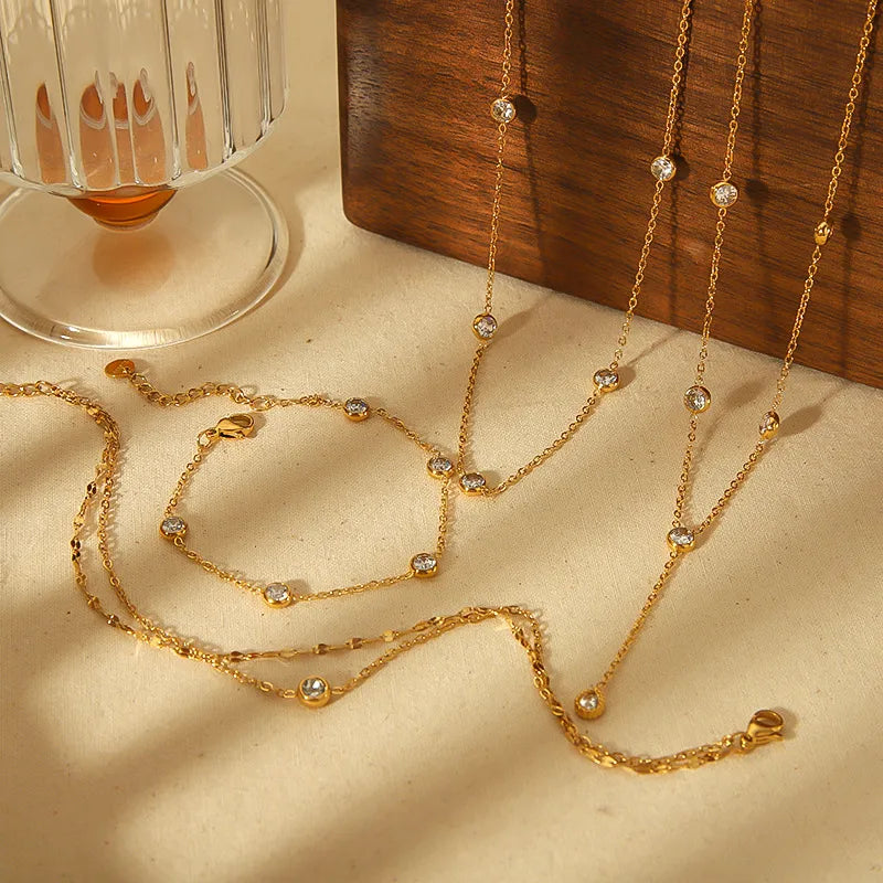Collier à pendentif géométrique facetté — vue 2