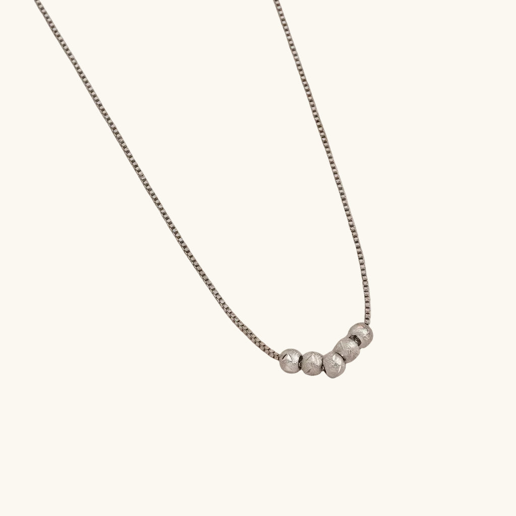 Collier de perles rondes à fermoir argenté — vue 3