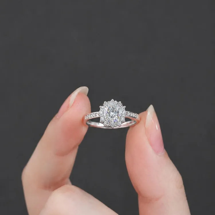Bague moissanite en monture fleur, dorée — vue 3