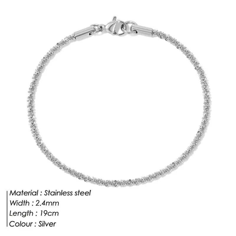 Bracelet géométrique minimaliste, acier doré — vue 10