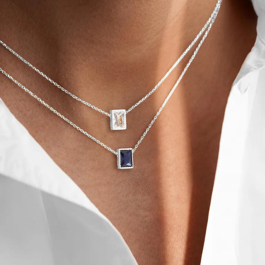 Collier à cristal taille rectangle, chaîne fine — vue 2